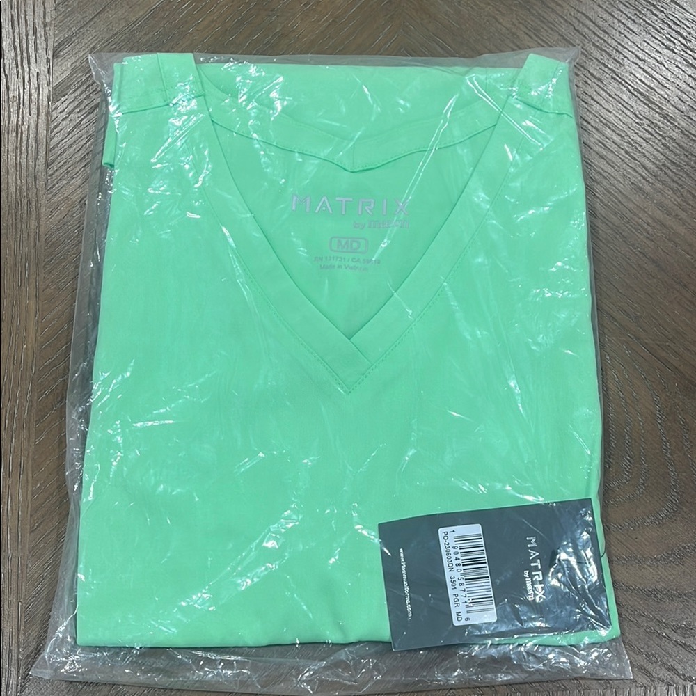 Matrix Light Green scrub set